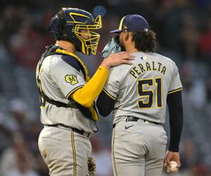 MLB Betting Consensus Milwaukee Brewers vs San Diego Padres